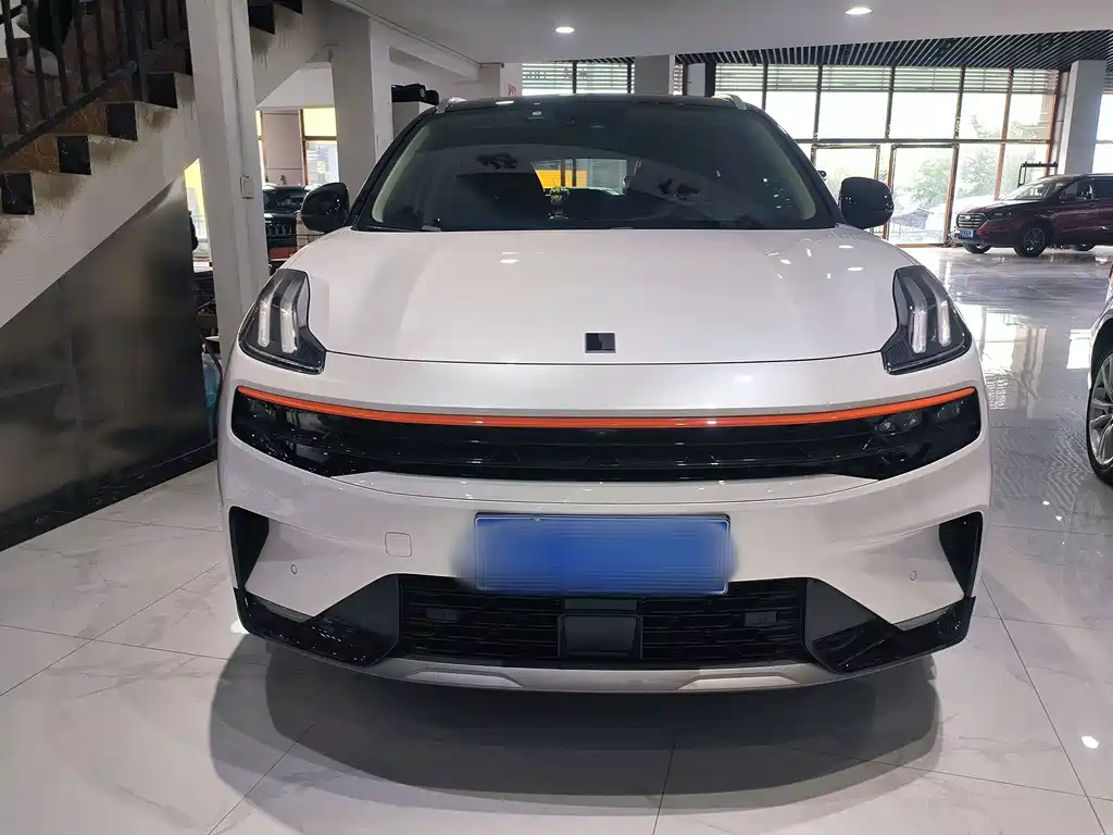 Lynk & Co 06 2021