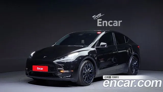 Tesla Model Y 2021