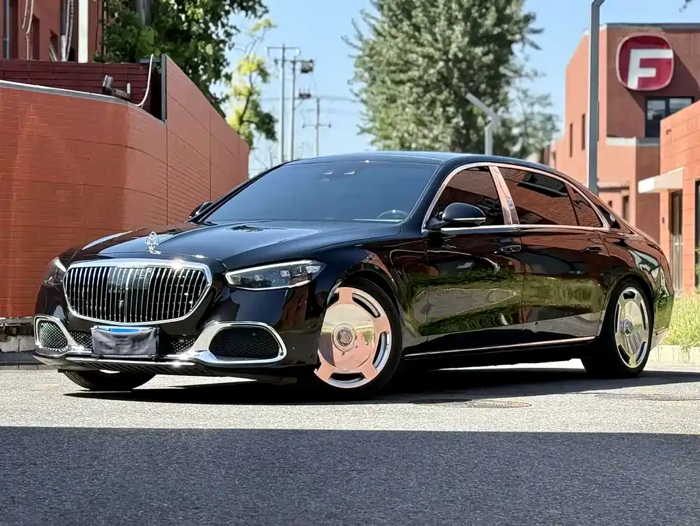 Mercedes-Benz Maybach S-Класс 2022