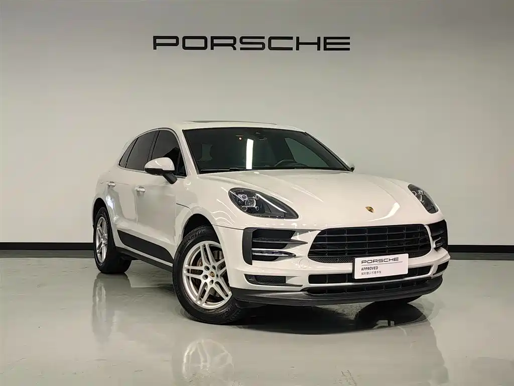 Porsche Macan 2021