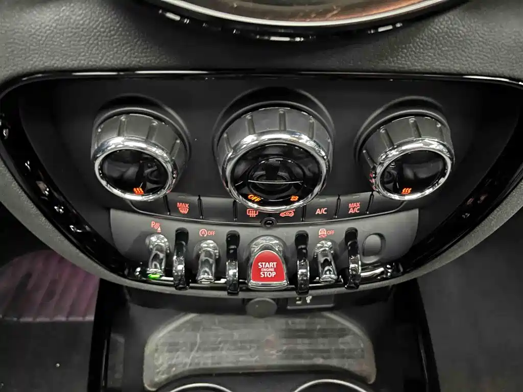 Mini Clubman 2022