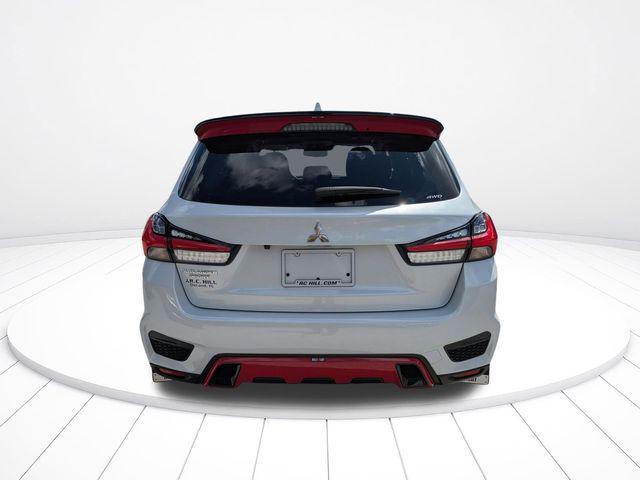 Mitsubishi Outlander 2024