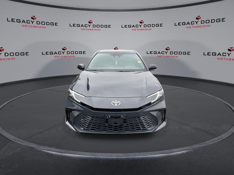 Toyota Camry 2025