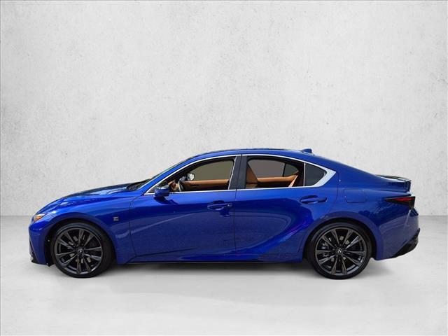 Lexus IS 2025
