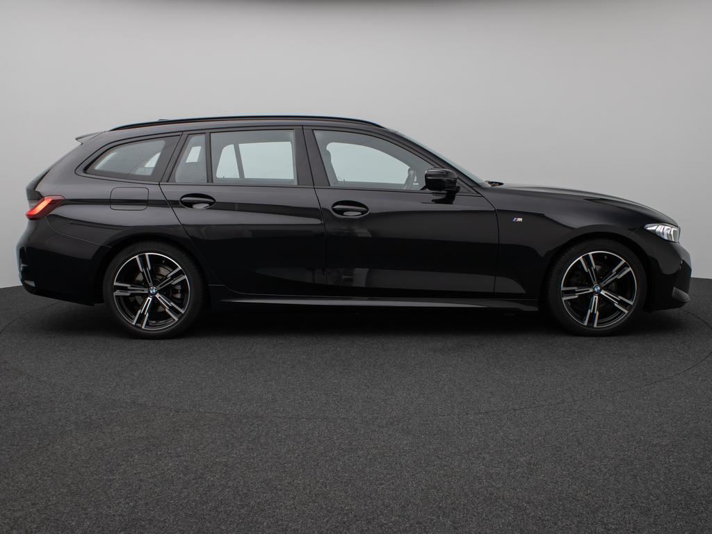 BMW 318 2023