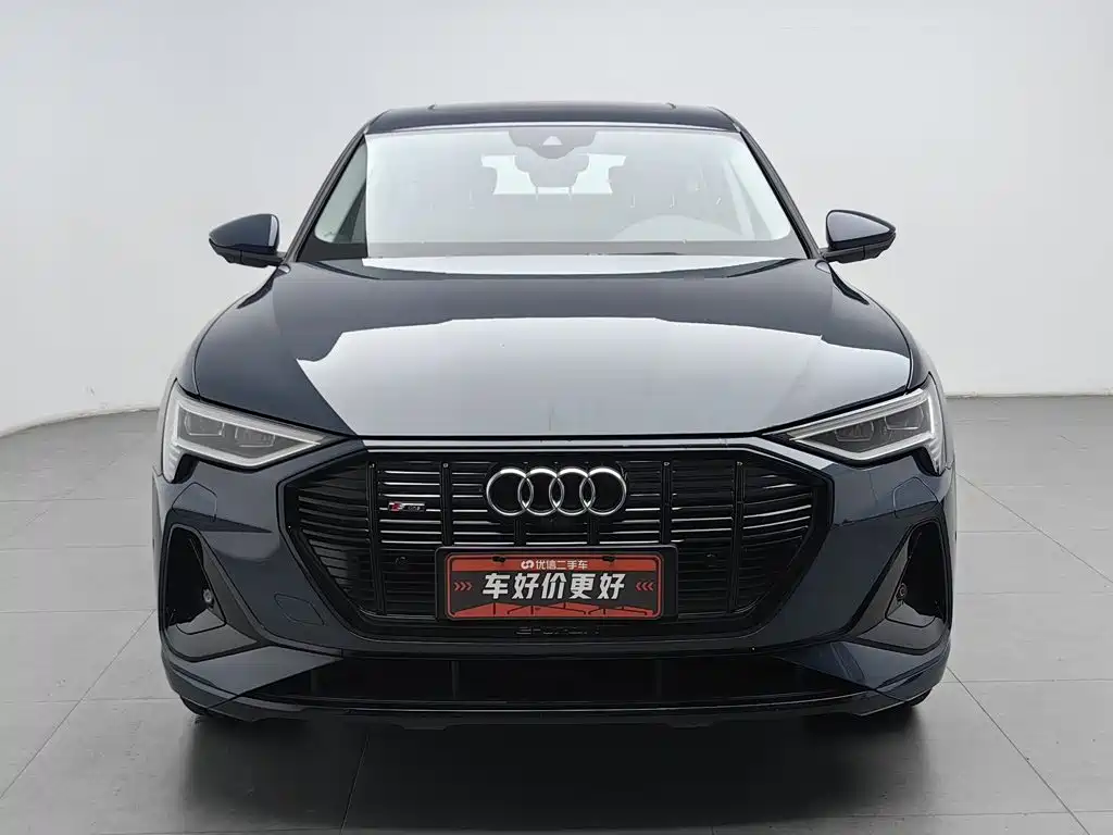 Audi e-tron 2023
