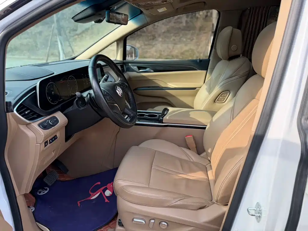 Buick GL8 2021
