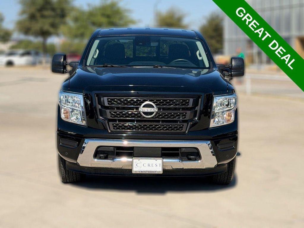 Nissan Titan 2024