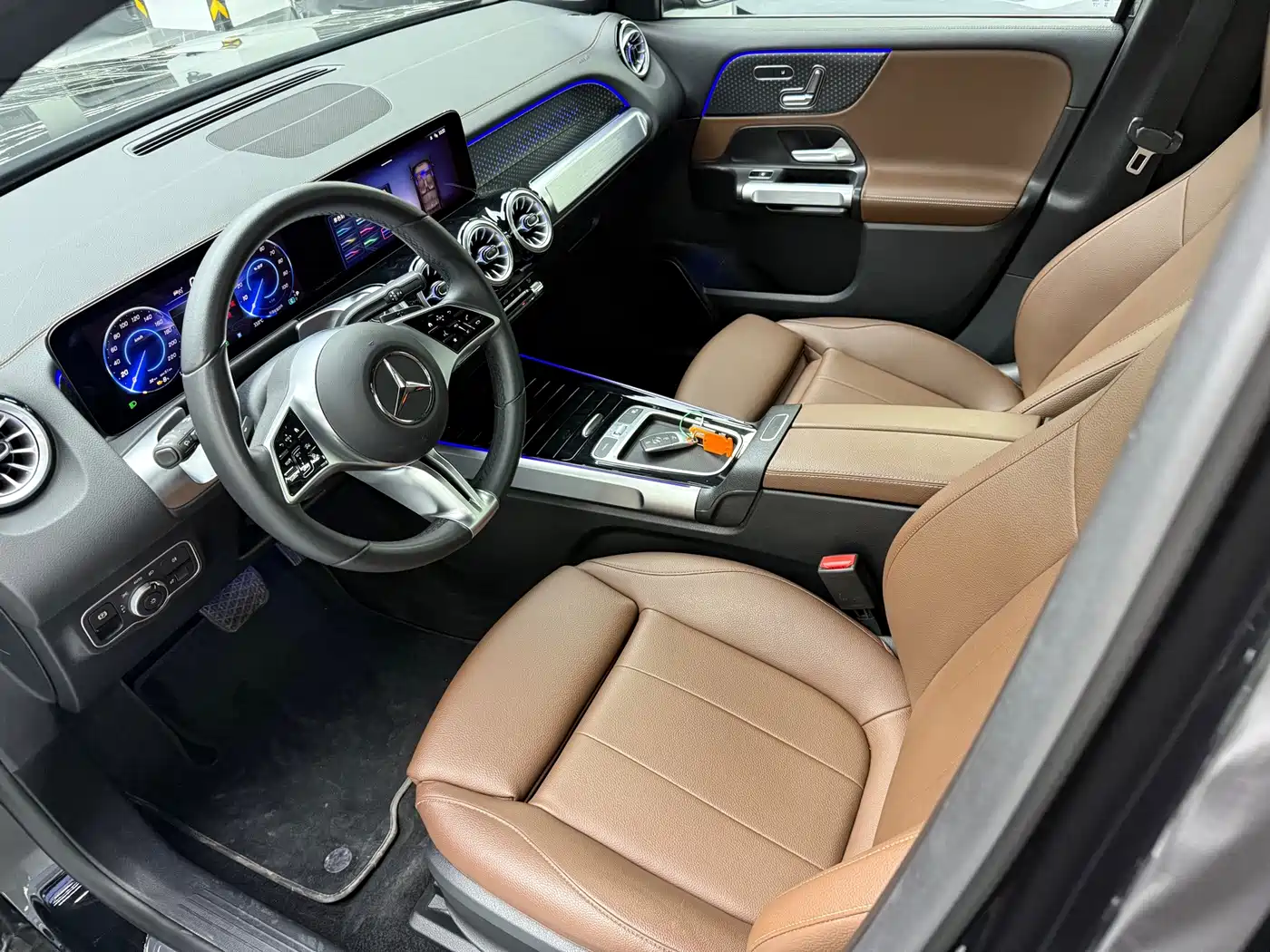 Mercedes-Benz EQB 2024