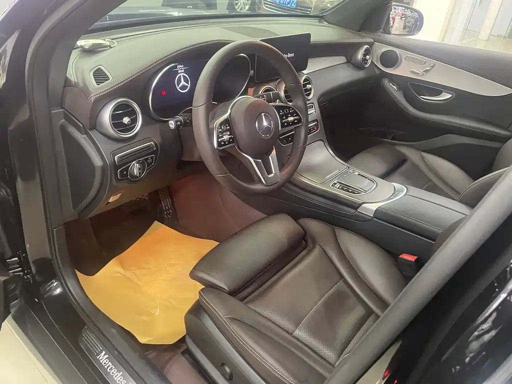 Mercedes-Benz GLC 2022