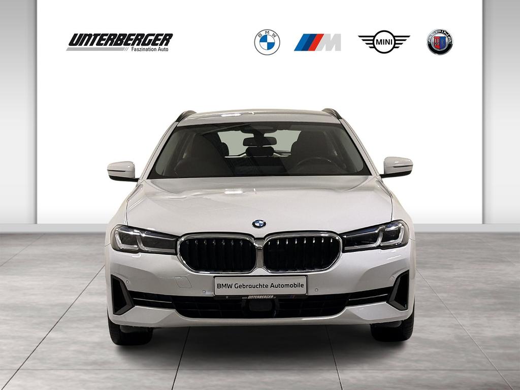 BMW 520 2021
