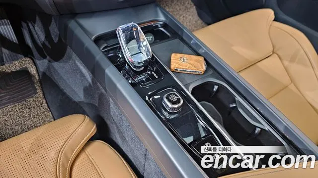 Volvo S60 2024