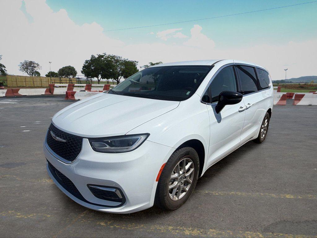 Chrysler Pacifica 2024