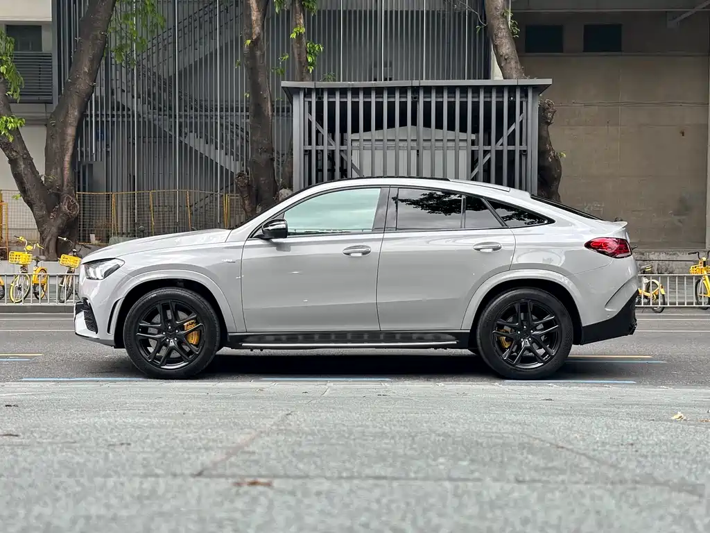 Mercedes-Benz GLE Coupe AMG 2021