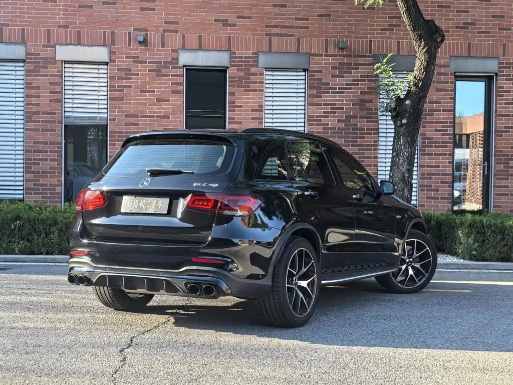 Mercedes-Benz GLC AMG 2021
