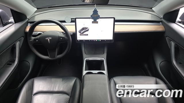 Tesla Model Y 2021