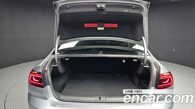 Volkswagen Passat 2021