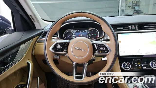 Jaguar F-Pace 2022