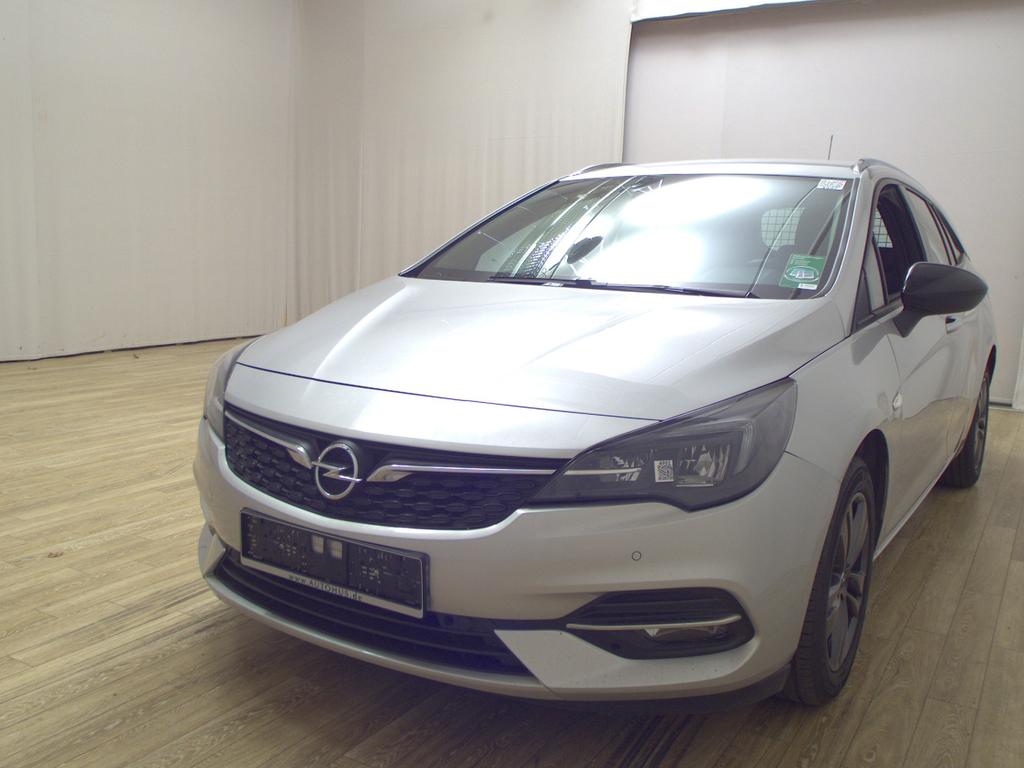 Opel Astra 2021