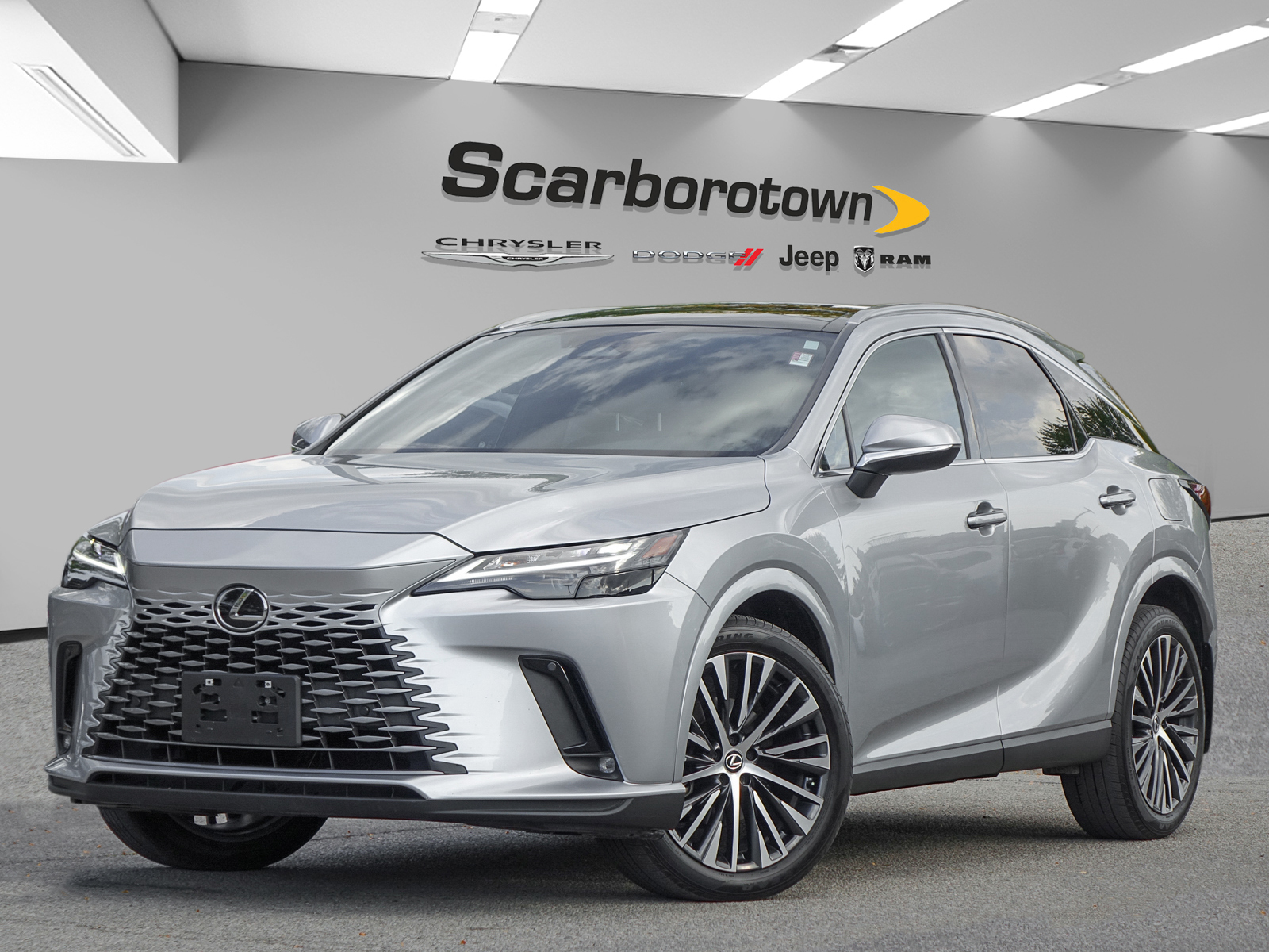 Lexus RX 2023
