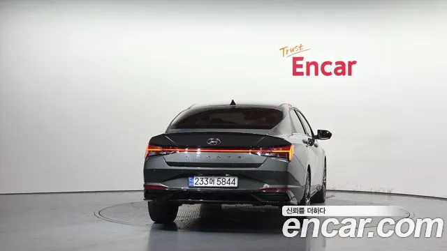 Hyundai Avante 2020