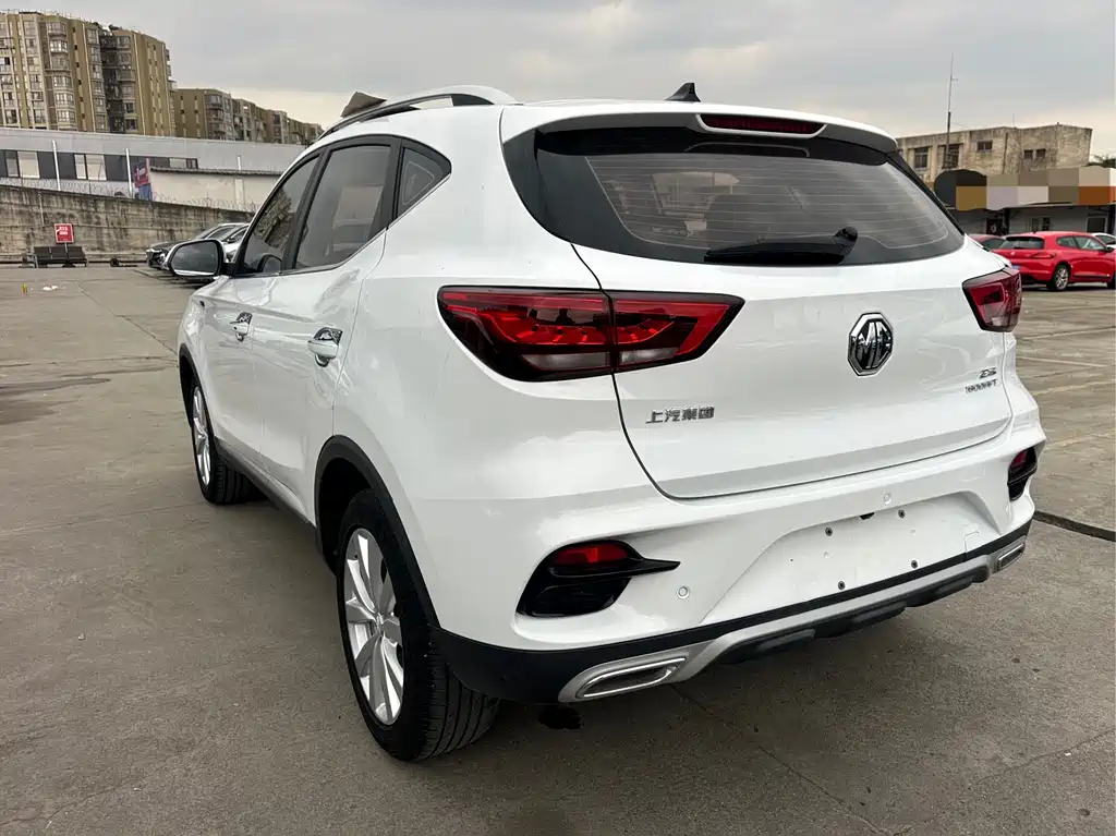 MG ZS 2022