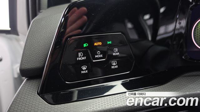 Volkswagen Golf 2024
