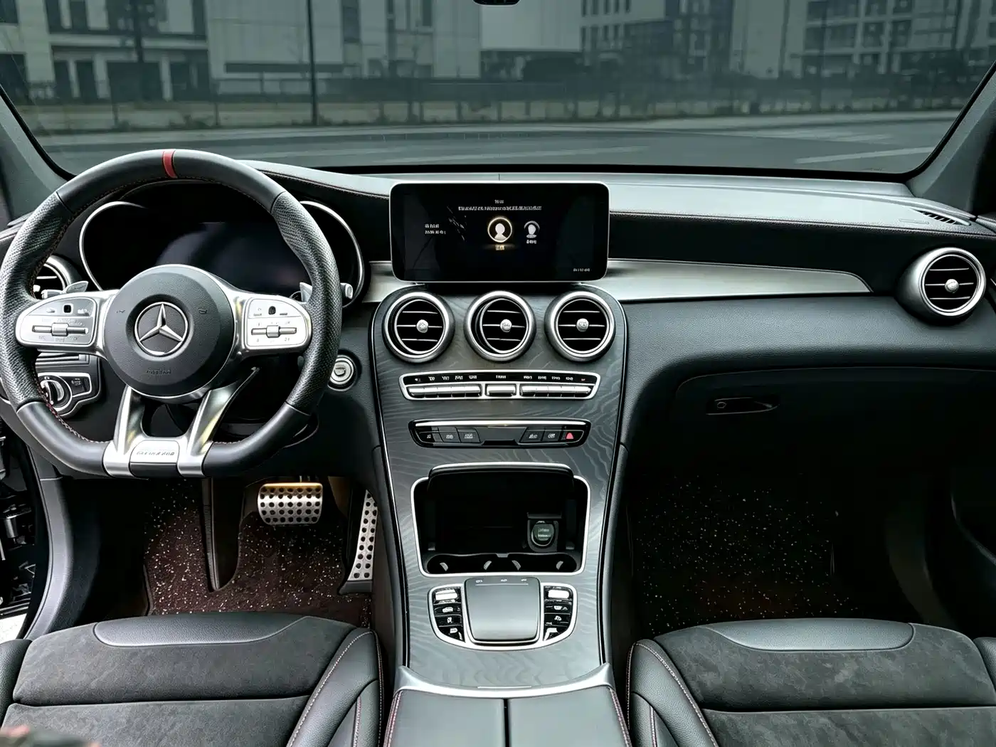 Mercedes-Benz GLC AMG 2022