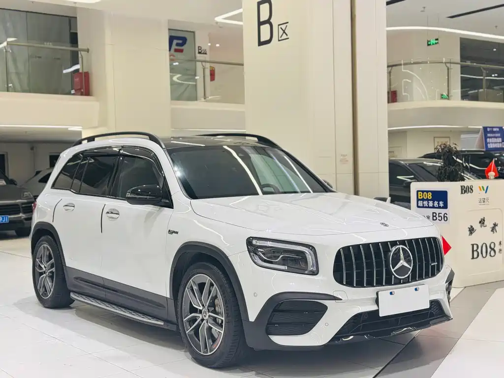 Mercedes-Benz GLB AMG 2021