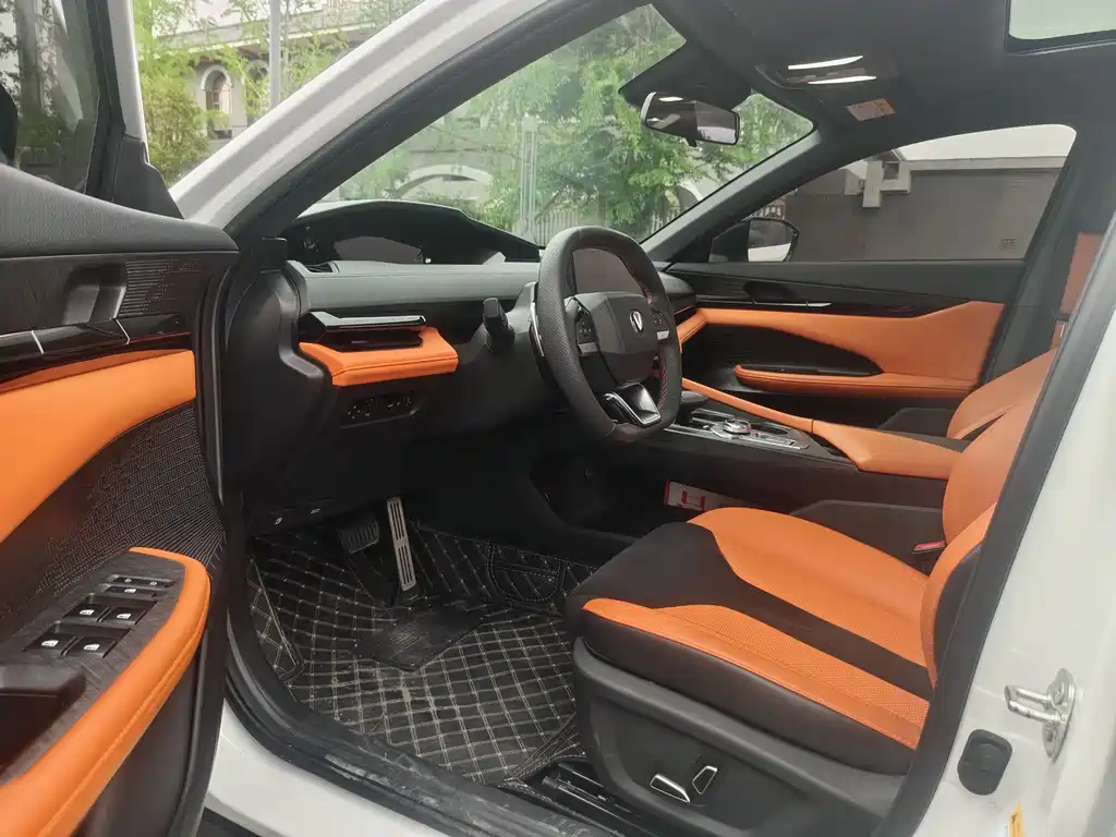 Changan UNI-V 2023