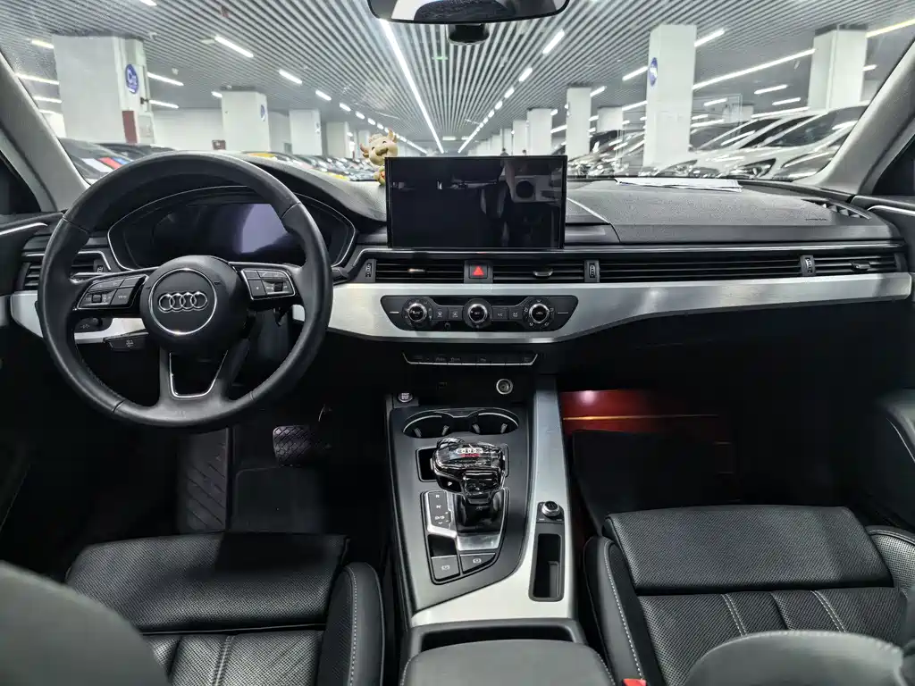 Audi A4 2021