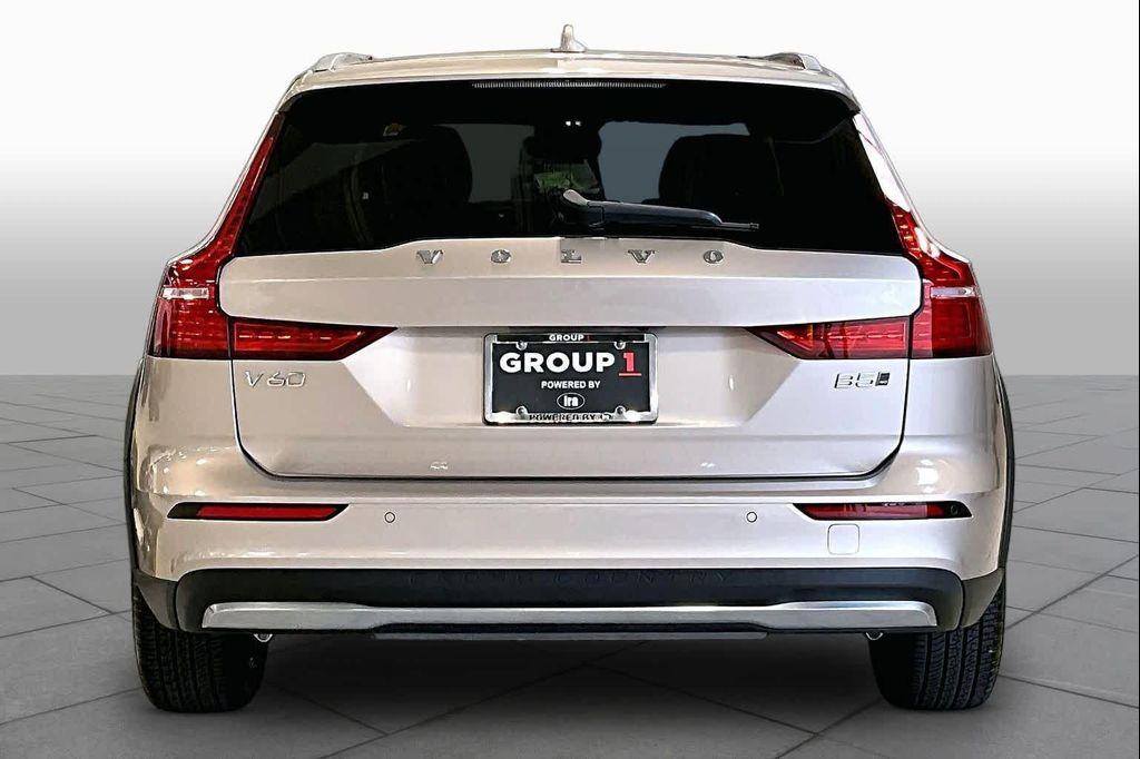 Volvo V60 Cross Country 2026