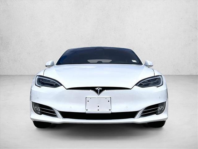 Tesla Model S 2021