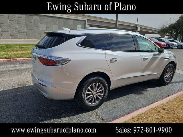 Buick Enclave 2023