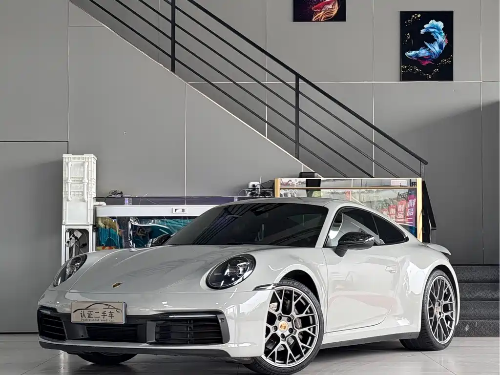Porsche 911 2020