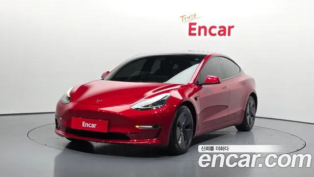 Tesla Model 3 2022