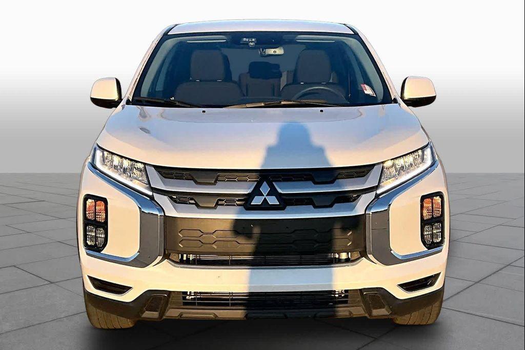 Mitsubishi Outlander Sport 2025