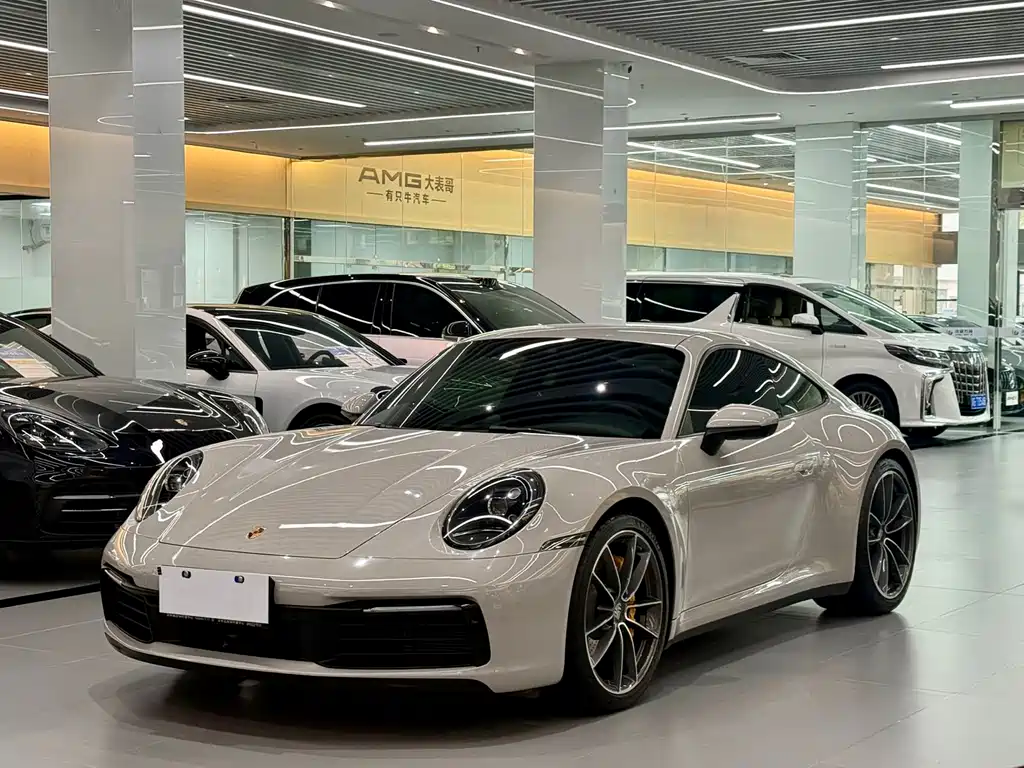 Porsche 911 2021