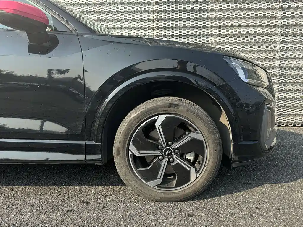 Audi e-tron 2022