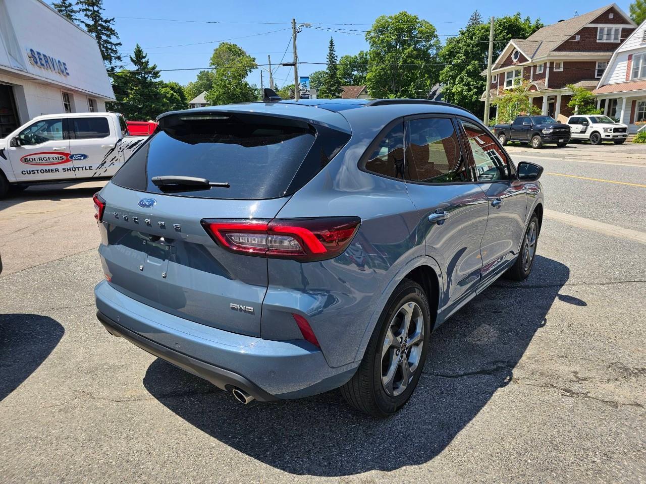 Ford Escape 2024