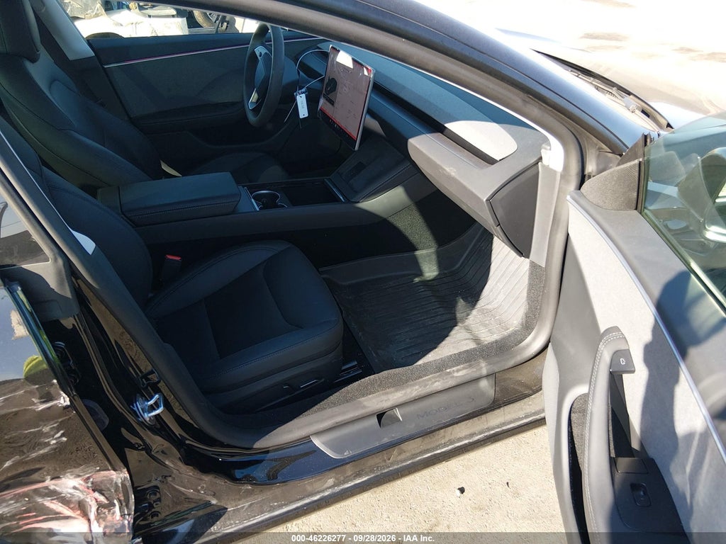 Tesla Model 3 2025