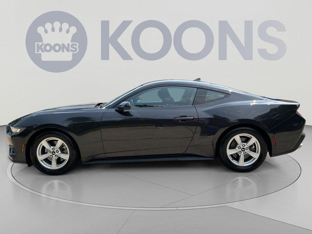 Ford Mustang 2024