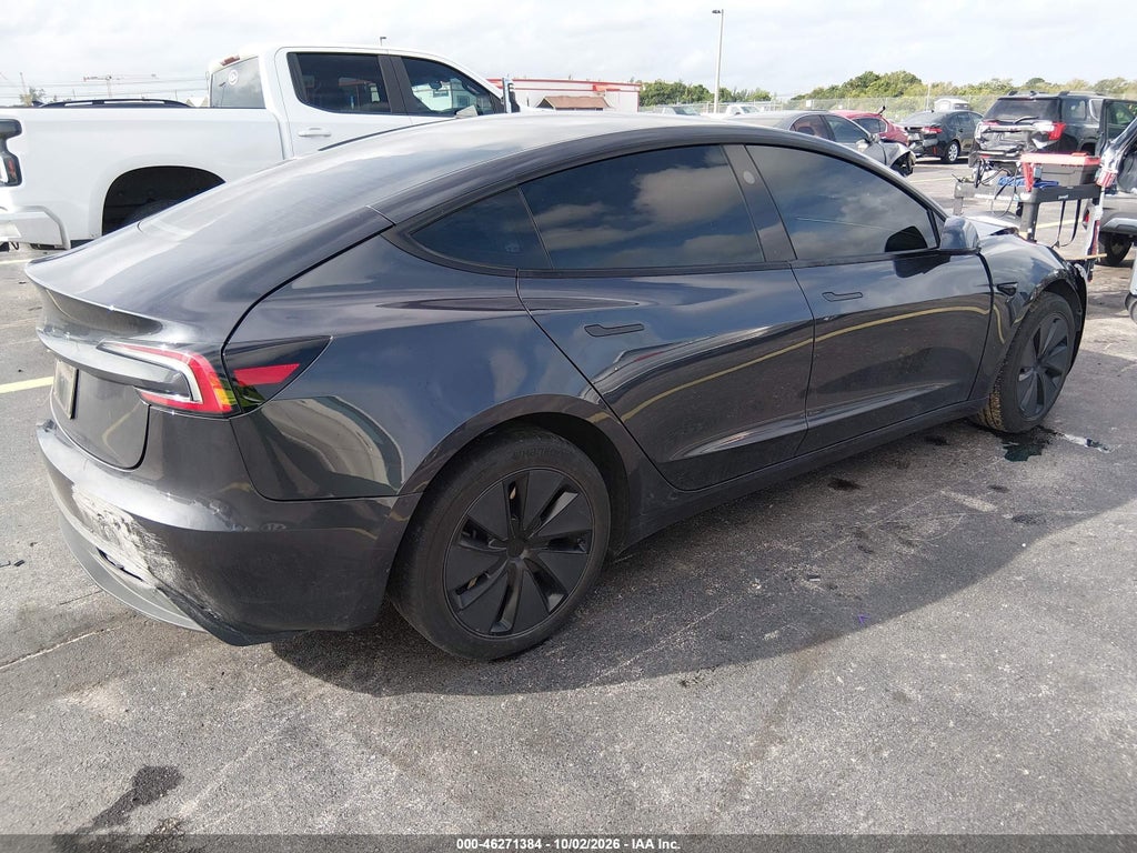 Tesla Model 3 2025