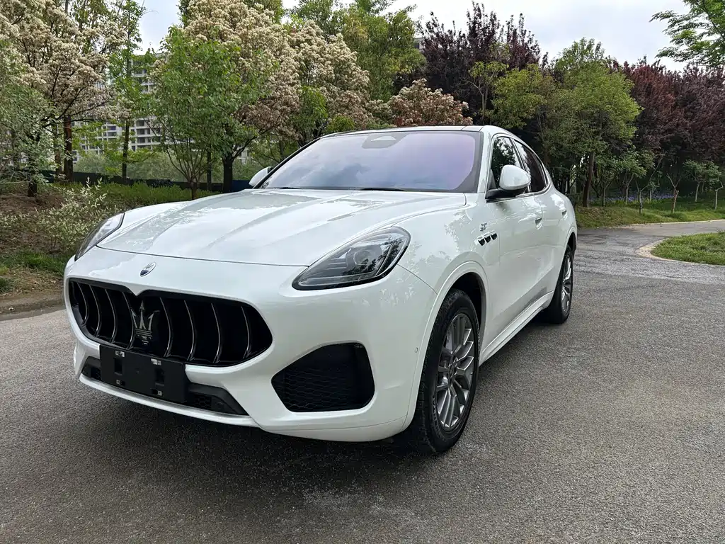 Maserati Grecale 2022