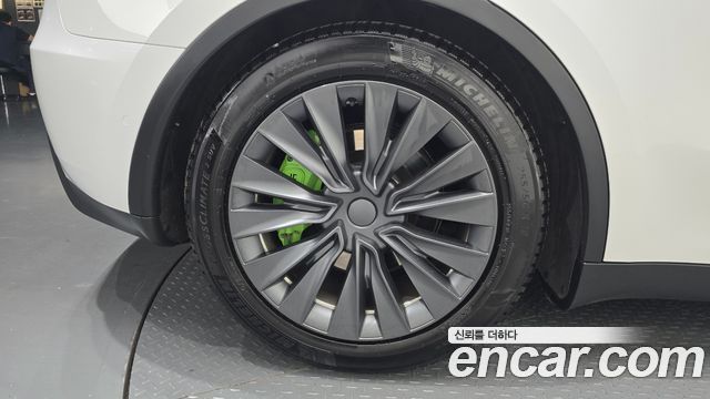 Tesla Model Y 2021