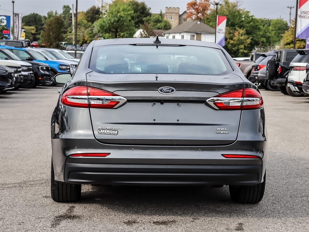 Ford Fusion 2020