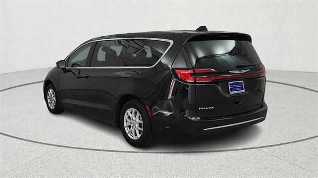Chrysler Pacifica 2023