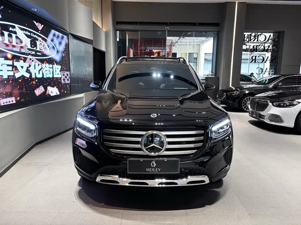 Mercedes-Benz GLB 2024