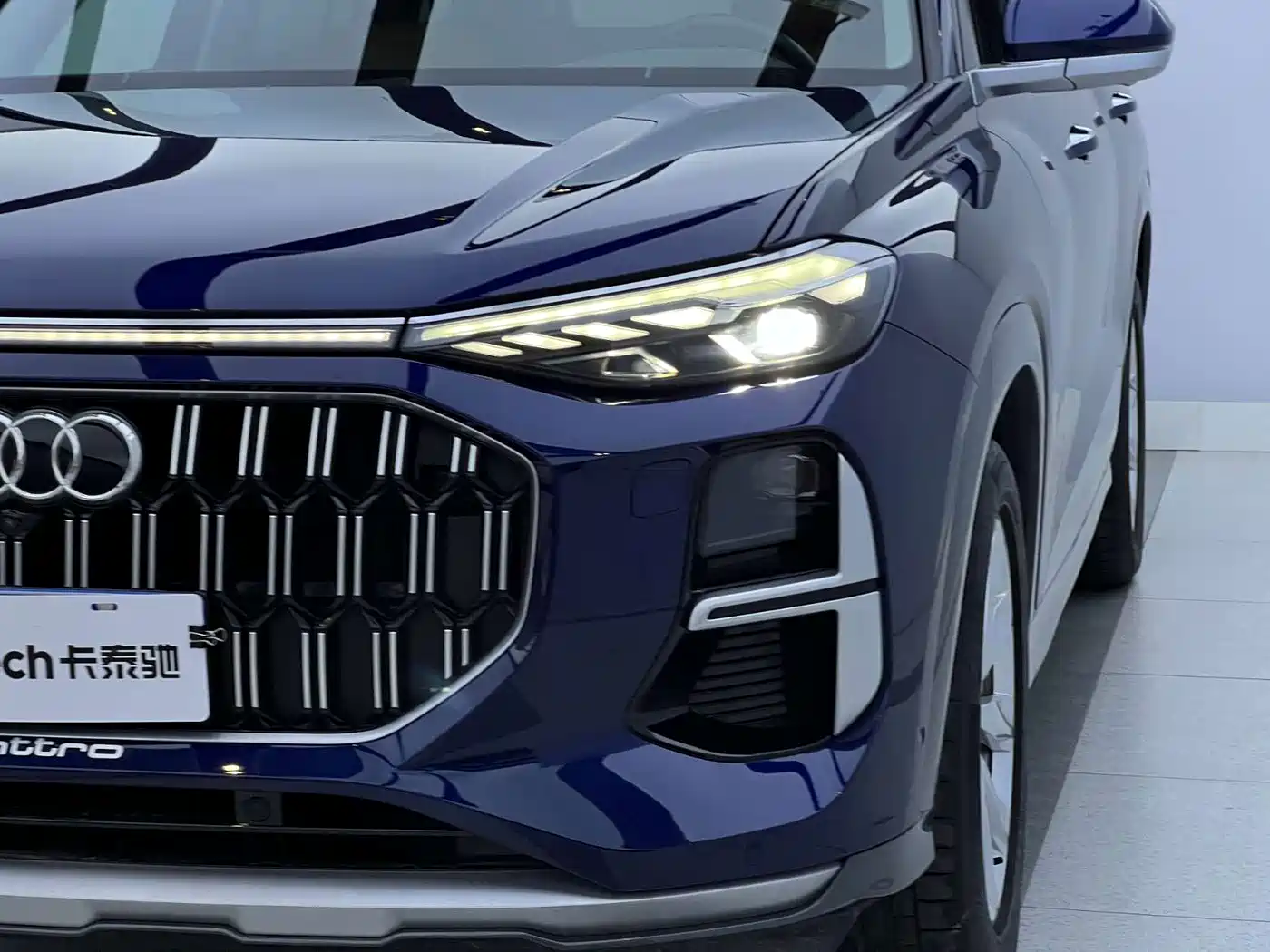 Audi Q6 2024