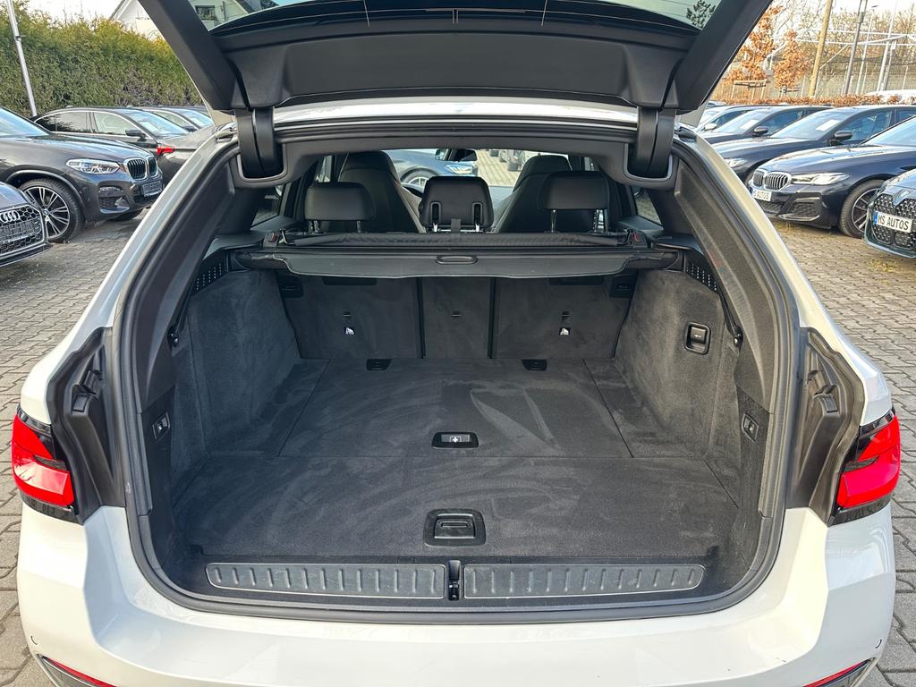 BMW 530 2023